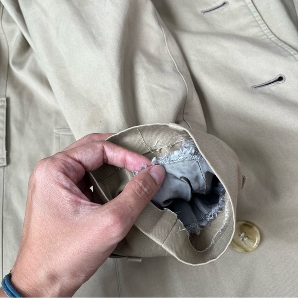 BURBERRY VINTAGE CLASSIC NOVA CHECK LINED TRENCH COAT - Picture 14 of 16